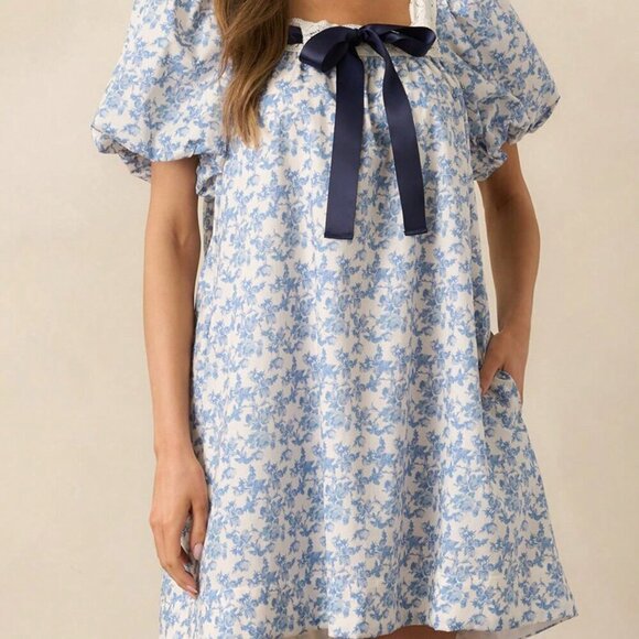 Dresses & Skirts - Blue Cute Women's Casual Floral Mini Dress